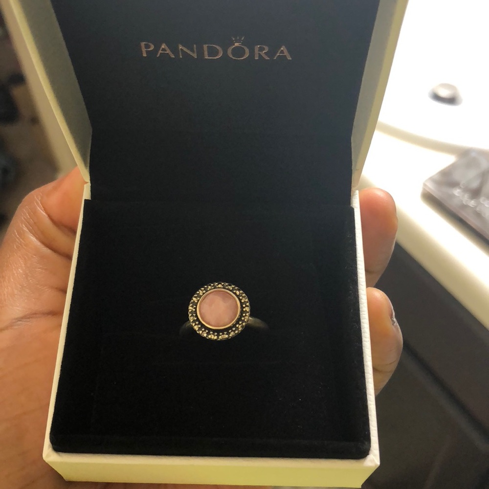 PNDORA RING SIZE 7